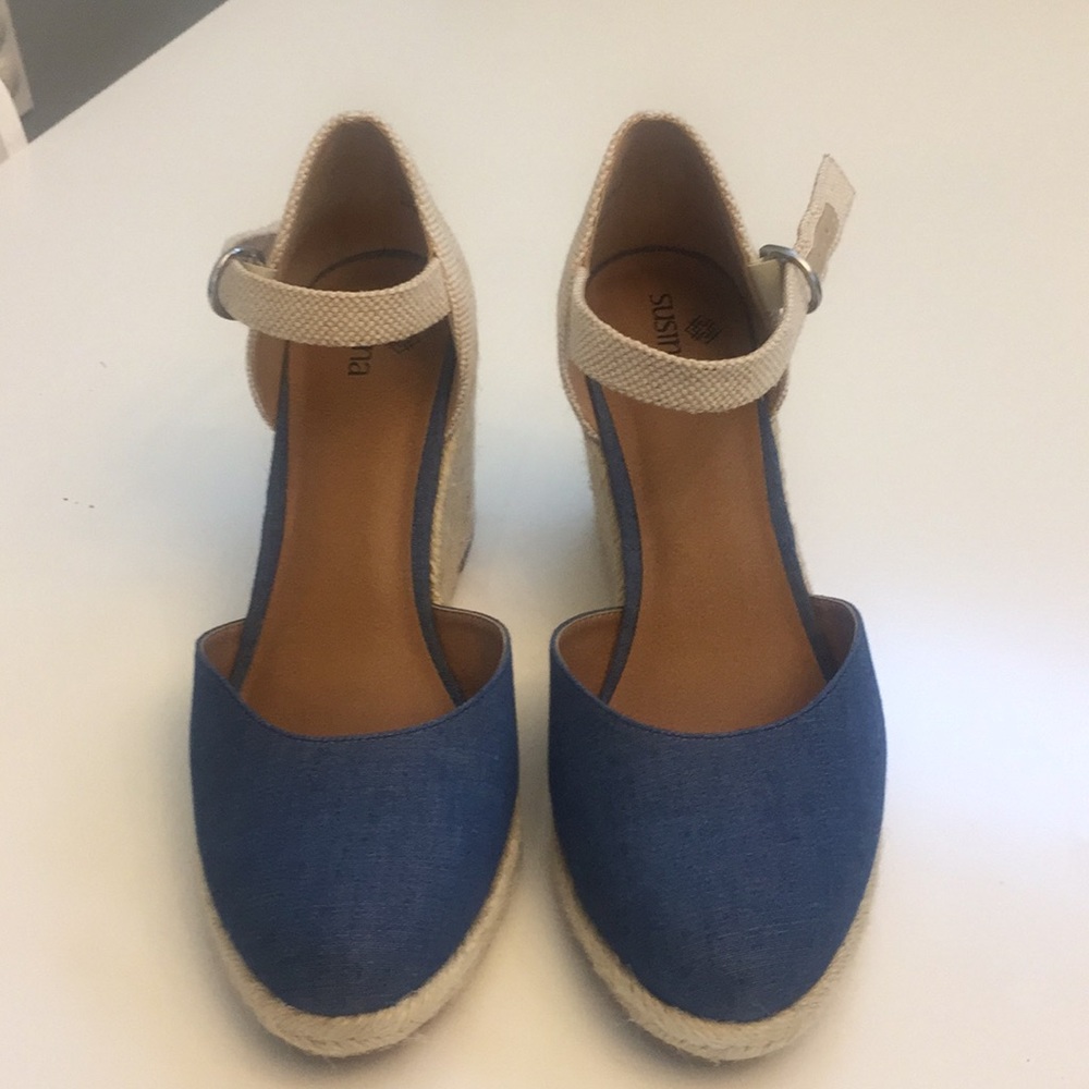 Chambray Wedges